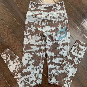 Beyond Yoga for Peloton high waisted pant, small